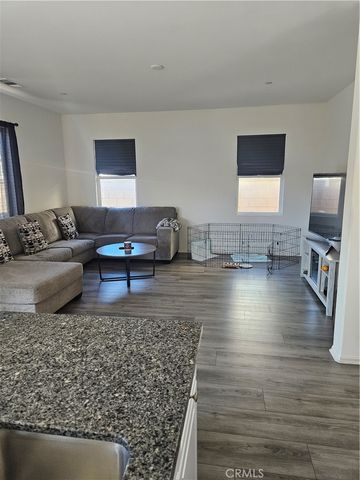 12024 Beverly Glen, Victorville, CA 92392