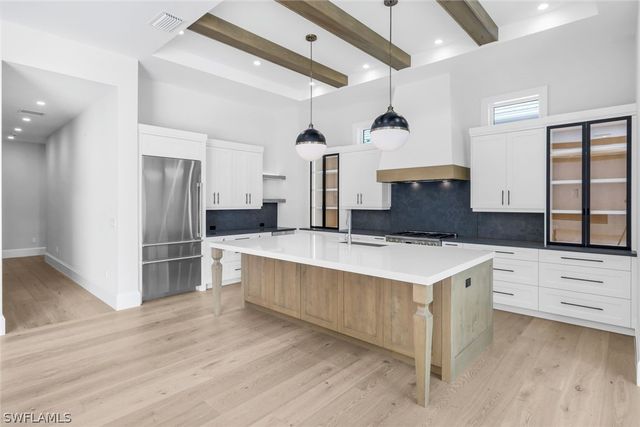 16728 Enclave CIR, Naples, FL 34110