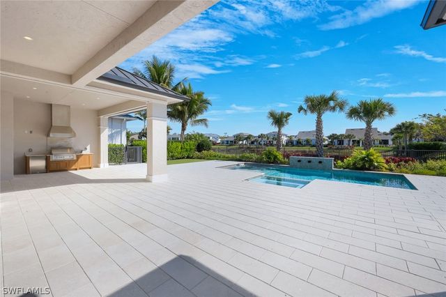 16728 Enclave CIR, Naples, FL 34110