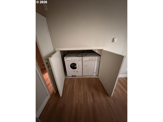 11911 Se ASH St 10, Portland, OR 97216