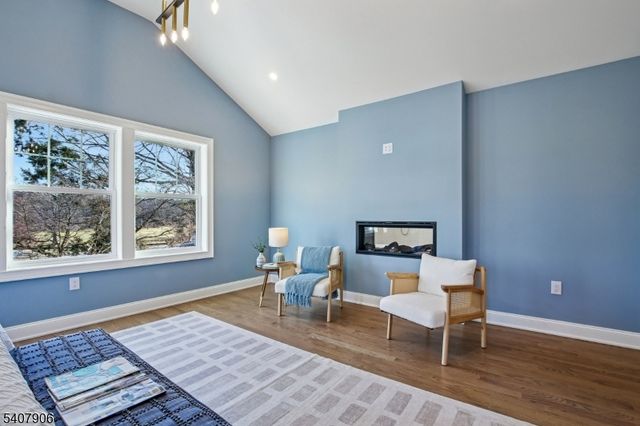 10 Burnet St, Maplewood Twp., NJ 07040