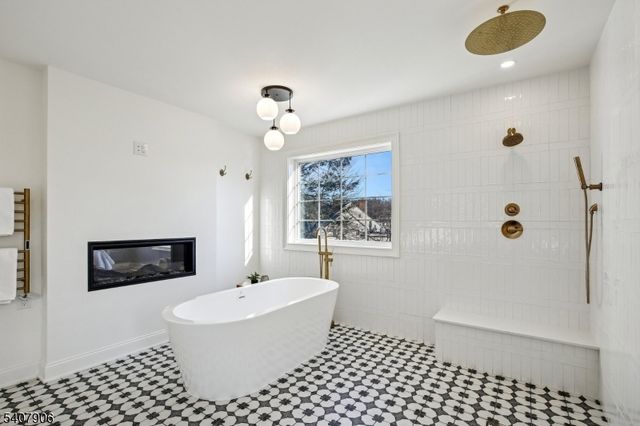 10 Burnet St, Maplewood Twp., NJ 07040