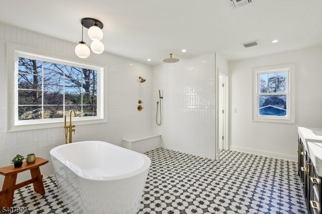 10 Burnet St, Maplewood Twp., NJ 07040