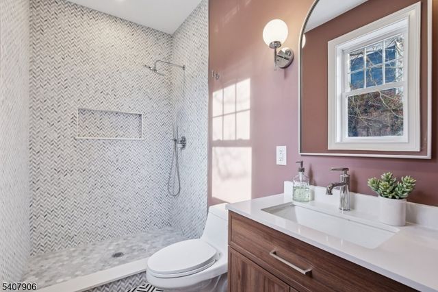 10 Burnet St, Maplewood Twp., NJ 07040