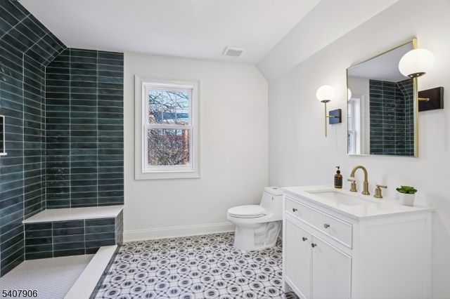 10 Burnet St, Maplewood Twp., NJ 07040