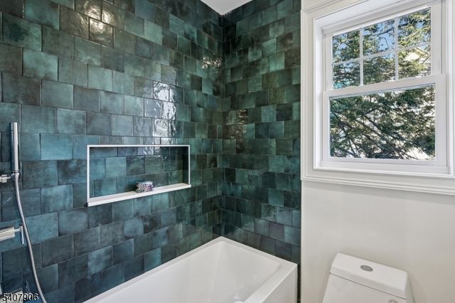 10 Burnet St, Maplewood Twp., NJ 07040