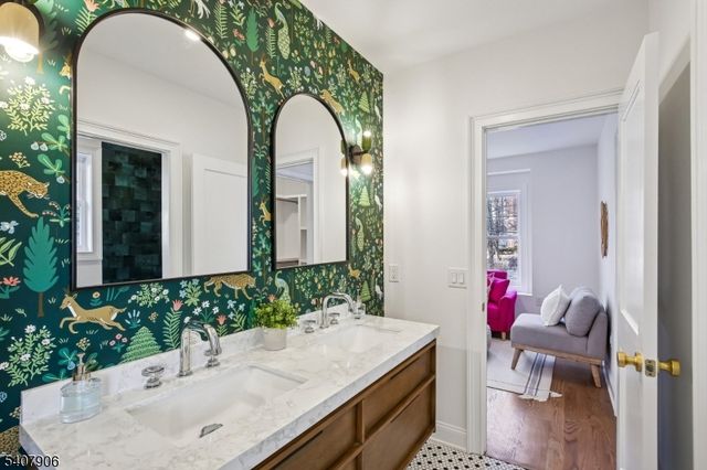 10 Burnet St, Maplewood Twp., NJ 07040