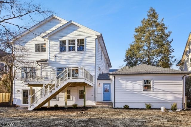 10 Burnet St, Maplewood Twp., NJ 07040