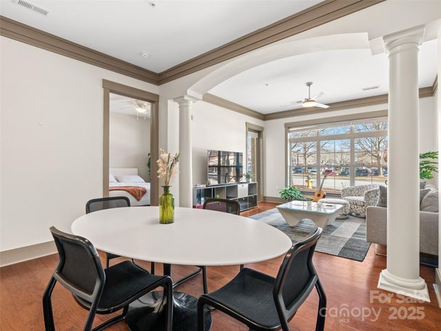 42 Schenck Parkway B09, Asheville, NC 28803