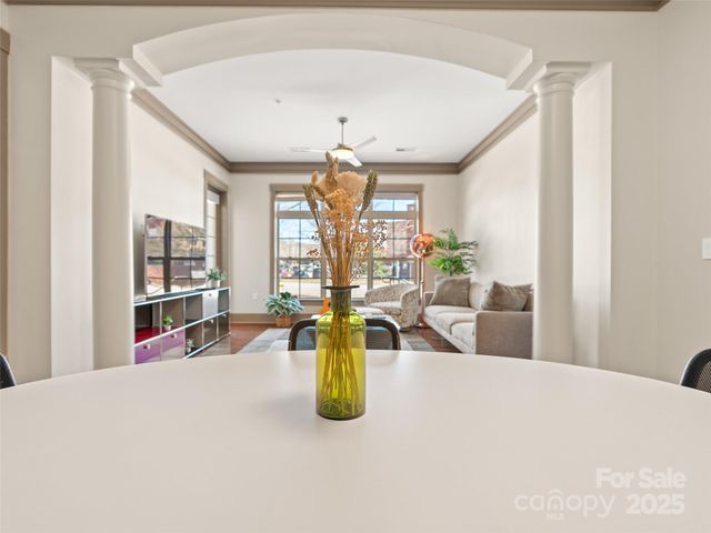 42 Schenck Parkway B09, Asheville, NC 28803