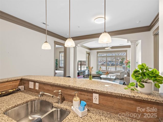 42 Schenck Parkway B09, Asheville, NC 28803