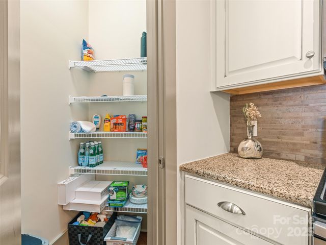 42 Schenck Parkway B09, Asheville, NC 28803