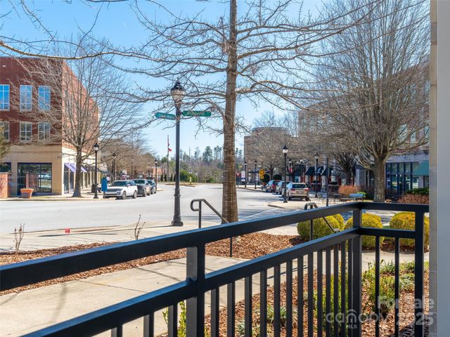 42 Schenck Parkway B09, Asheville, NC 28803