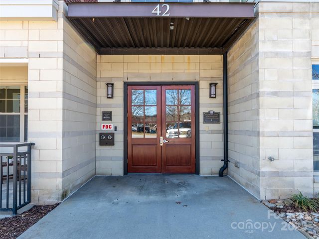 42 Schenck Parkway B09, Asheville, NC 28803