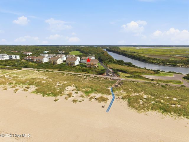 66 Foxfire Lane, Oak Island, NC 28465