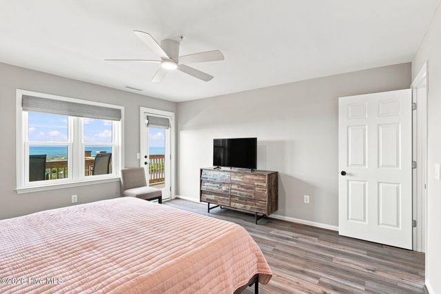 66 Foxfire Lane, Oak Island, NC 28465