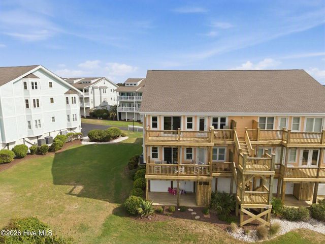 66 Foxfire Lane, Oak Island, NC 28465