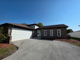 6103 Sunflower Drive, Matteson, IL 60443