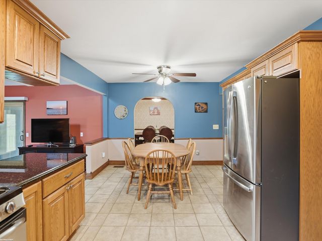 47431 Kathleen Road, Macomb, MI 48044