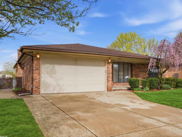 47431 Kathleen Road, Macomb, MI 48044