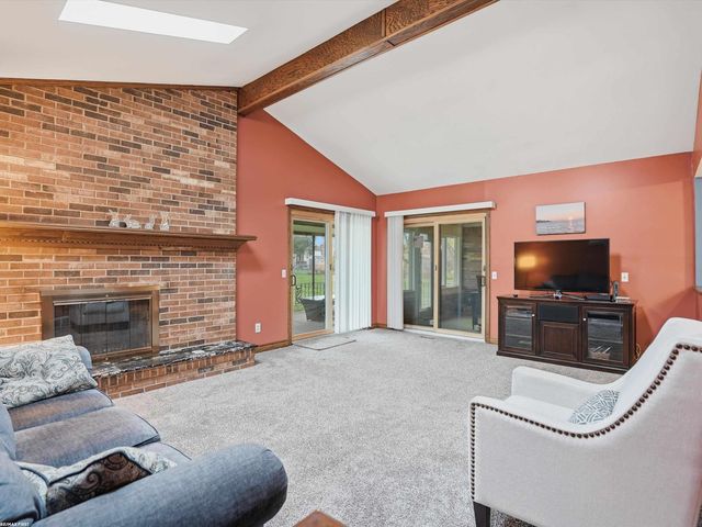 47431 Kathleen Road, Macomb, MI 48044
