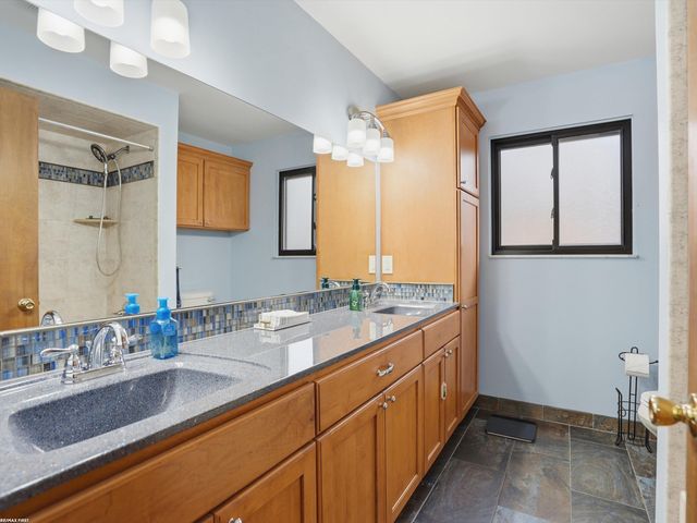 47431 Kathleen Road, Macomb, MI 48044