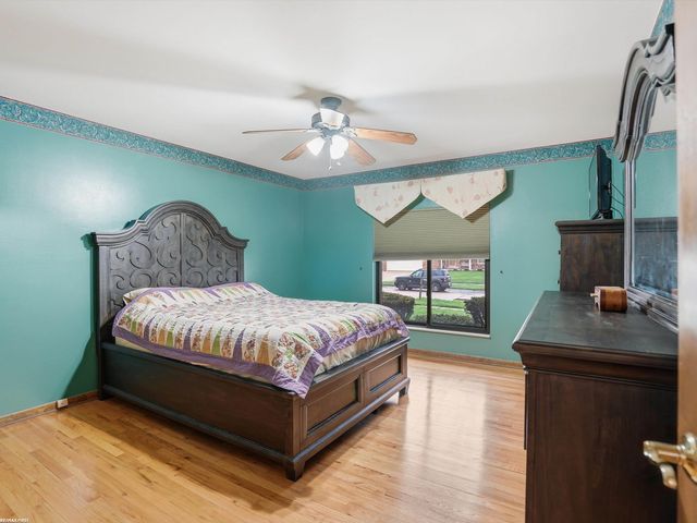 47431 Kathleen Road, Macomb, MI 48044