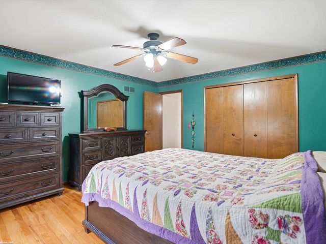 47431 Kathleen Road, Macomb, MI 48044