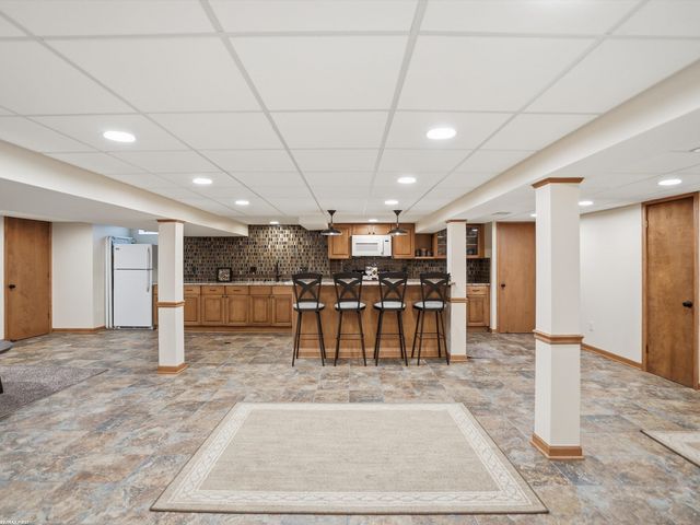 47431 Kathleen Road, Macomb, MI 48044
