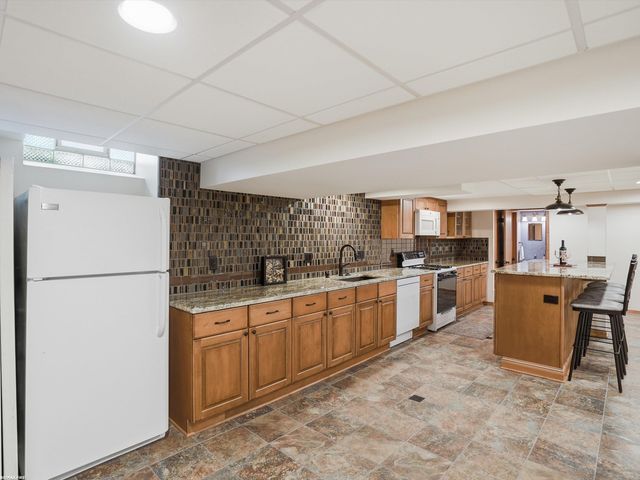 47431 Kathleen Road, Macomb, MI 48044