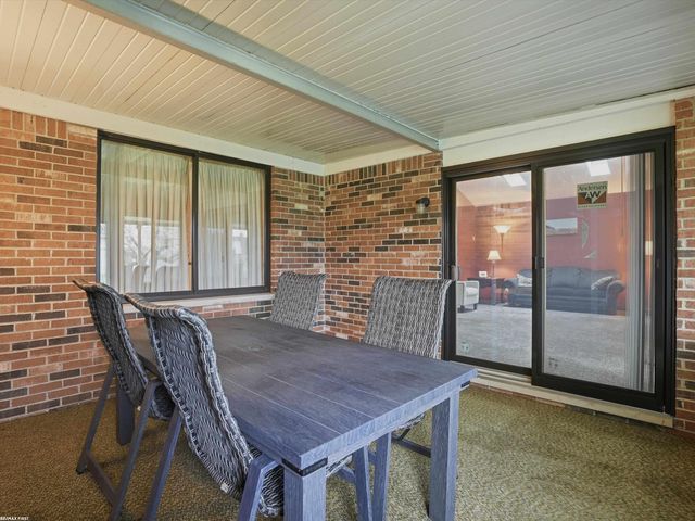 47431 Kathleen Road, Macomb, MI 48044