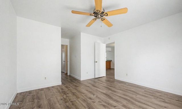 7040 W Olive Avenue 40, Peoria, AZ 85345