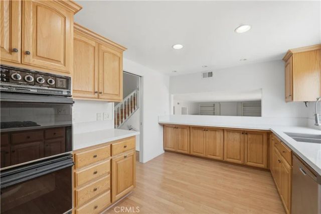 369 S Jennifer, Orange, CA 92869