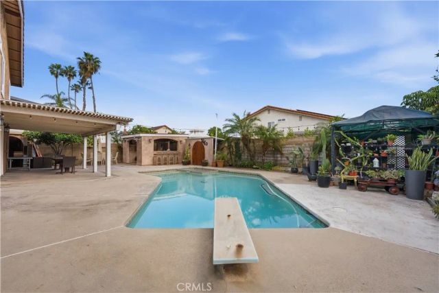 369 S Jennifer, Orange, CA 92869