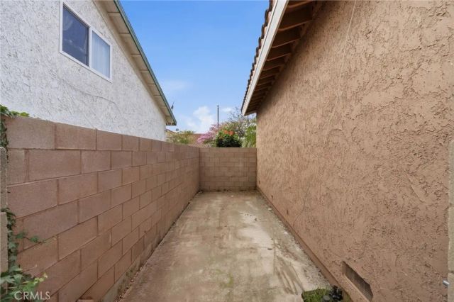 369 S Jennifer, Orange, CA 92869