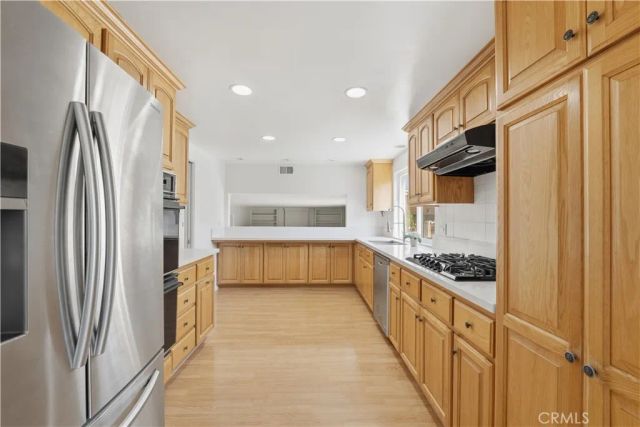 369 S Jennifer, Orange, CA 92869