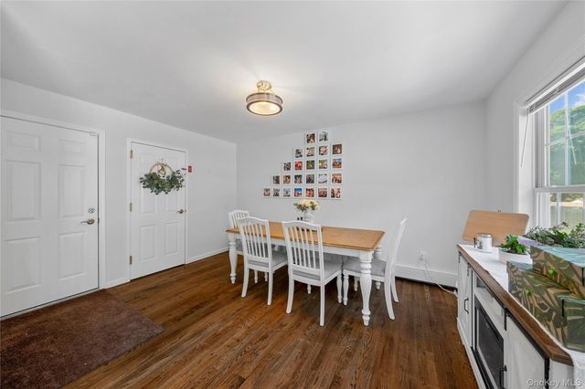 39 Seymour Drive, Shirley, NY 11967