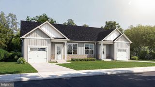 127 HEATHER GLEN DRIVE #80, Red Lion, PA 17356