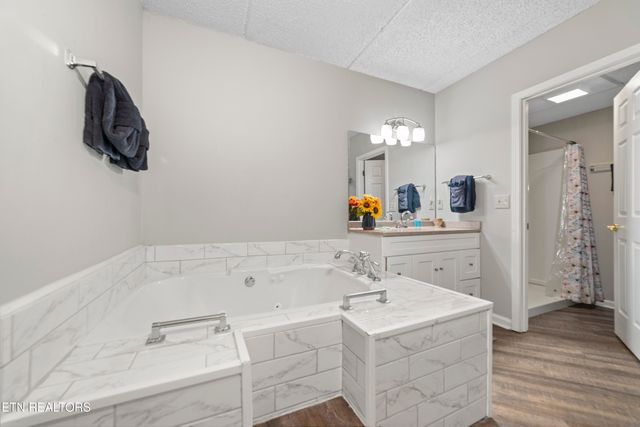 102 Baskins Creek Bypass 506, Gatlinburg, TN 37738