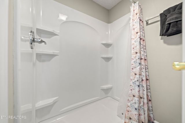 102 Baskins Creek Bypass 506, Gatlinburg, TN 37738