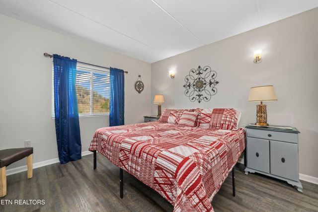 102 Baskins Creek Bypass 506, Gatlinburg, TN 37738