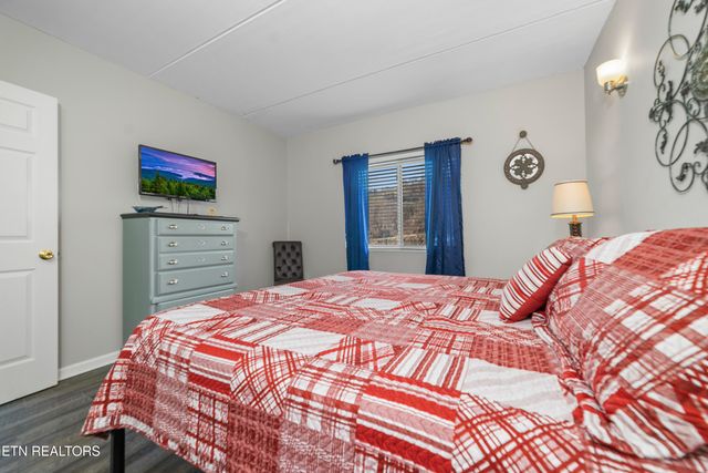 102 Baskins Creek Bypass 506, Gatlinburg, TN 37738