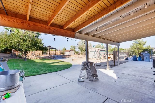 16336 Adelia, Hesperia, CA 92345