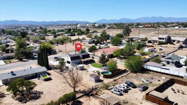 16336 Adelia, Hesperia, CA 92345