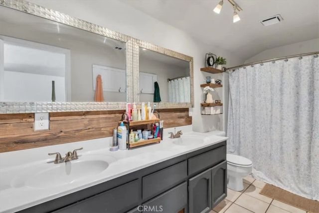 16336 Adelia, Hesperia, CA 92345