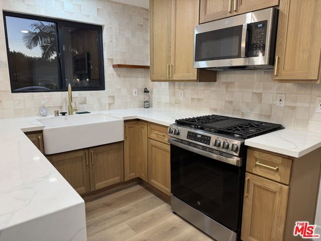 801 Michael Street, Santa Ana, CA 92703