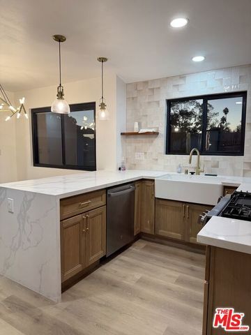 801 Michael Street, Santa Ana, CA 92703