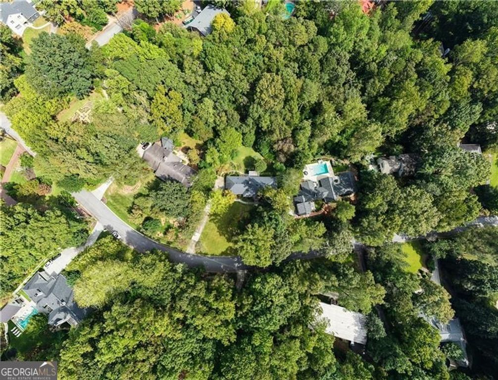 5715 Lake Island Drive, Sandy Springs, GA 30327 — photo 5