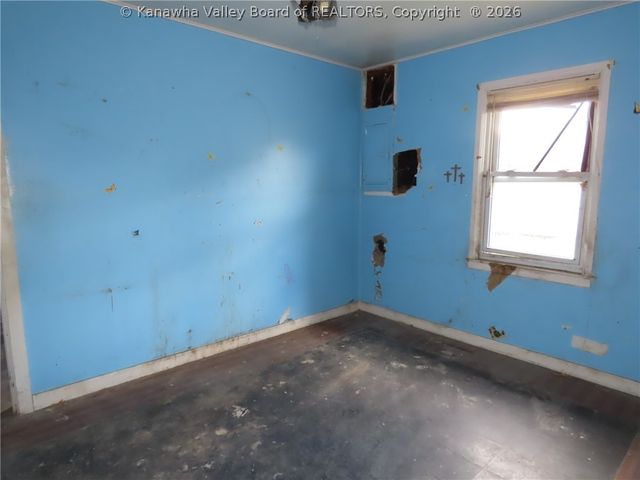 2624 Morrell Avenue, St Albans, WV 25177