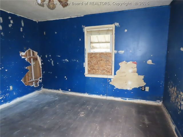 2624 Morrell Avenue, St Albans, WV 25177